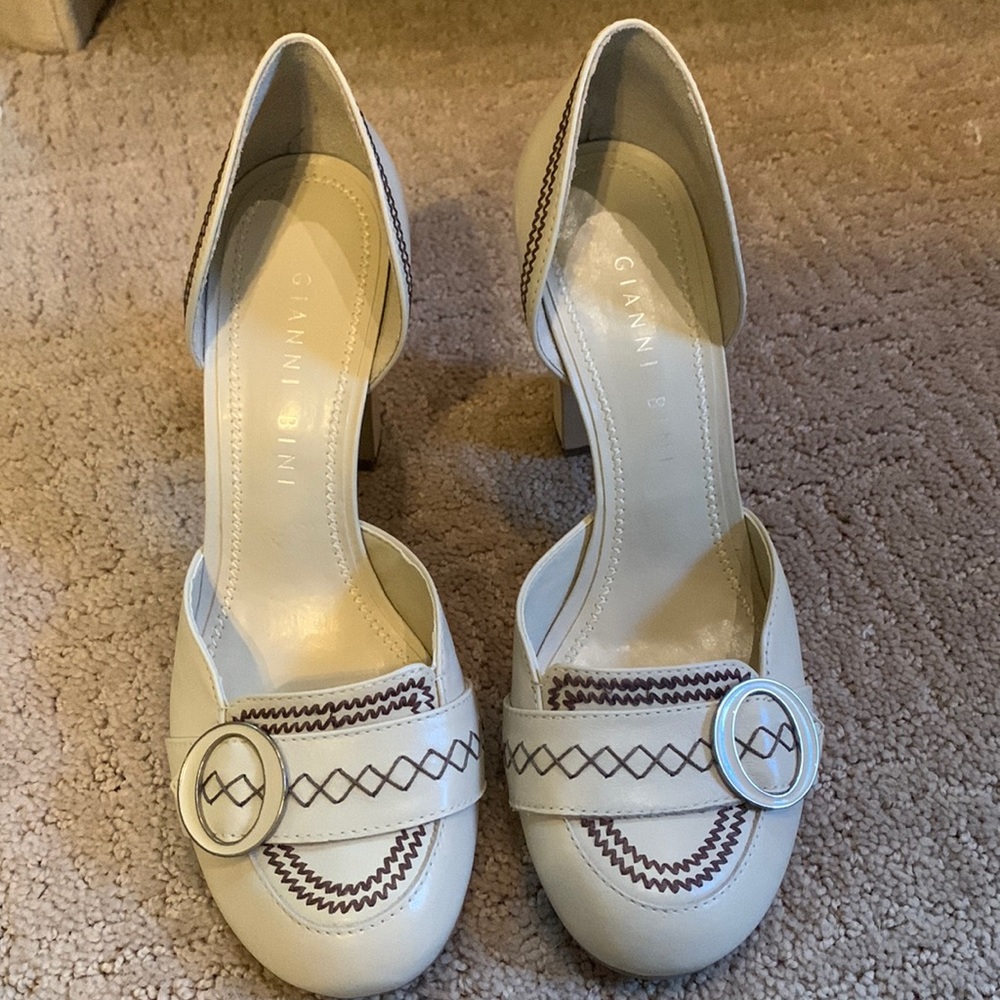 Gianni Bini womens shoes